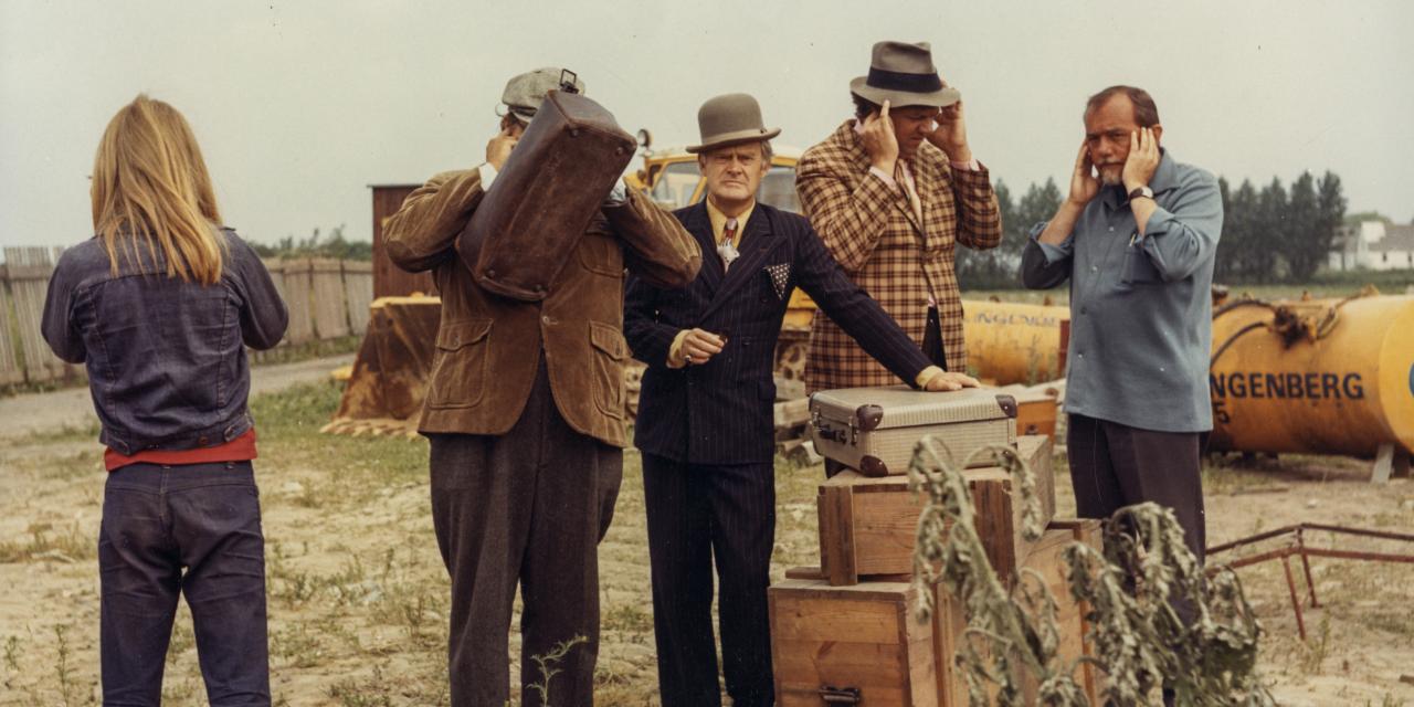 Erik Balling at the set of Olsen Banden