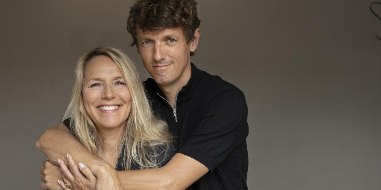 Billede af Alberte Winding og musiker