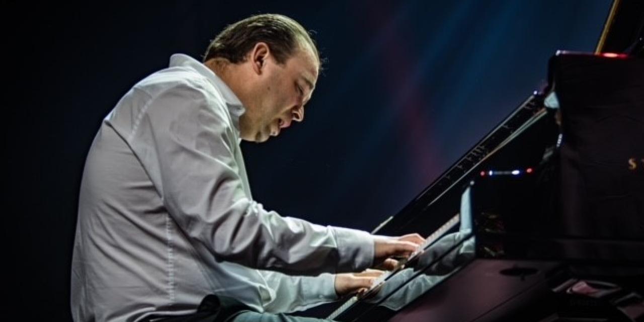 Carl Winther på klaver