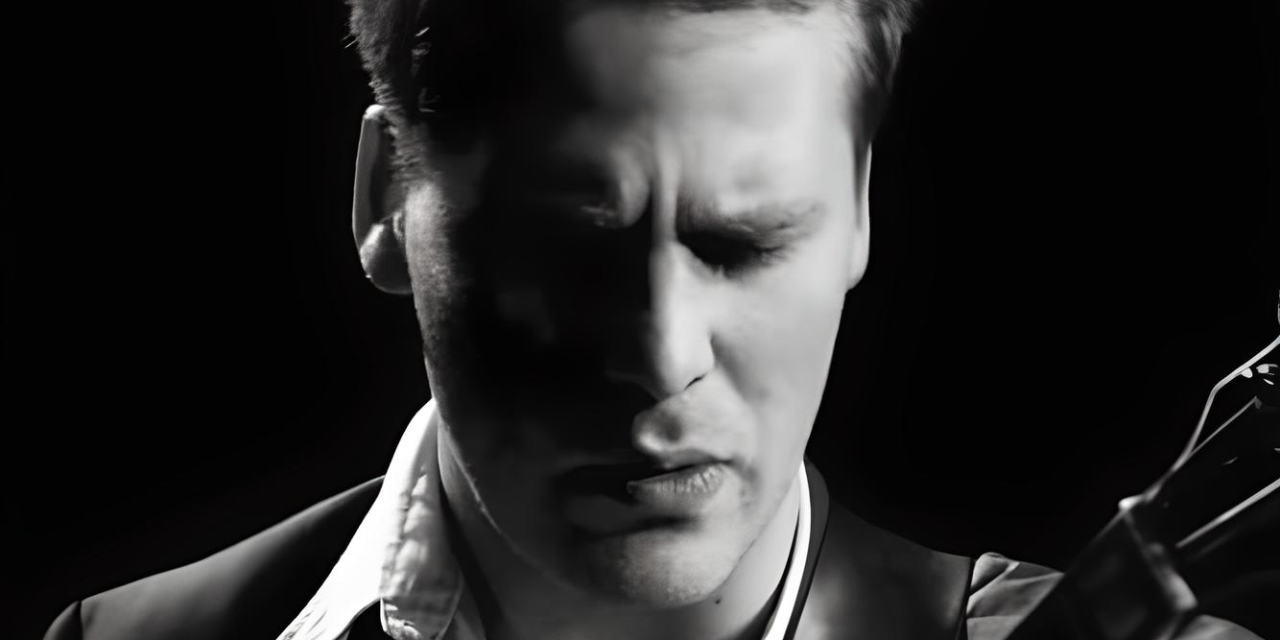 Portrætbillede af Casper Christensen