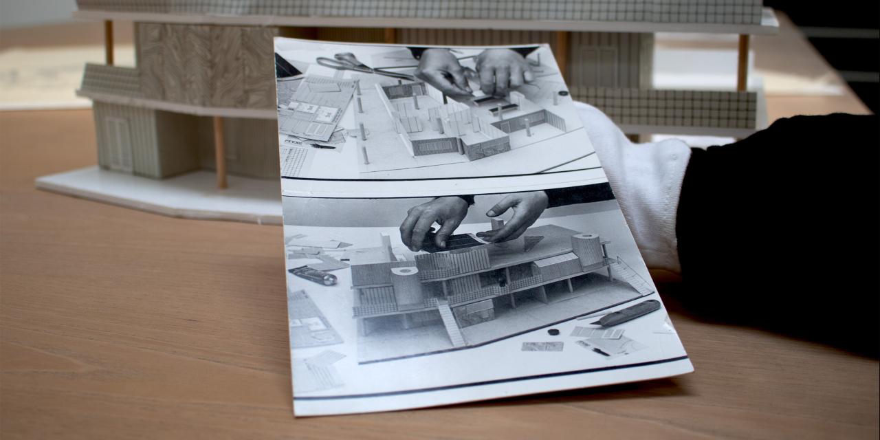 Billede af fotografier af bygningsprocessen af miniature arkitekturmodeller.