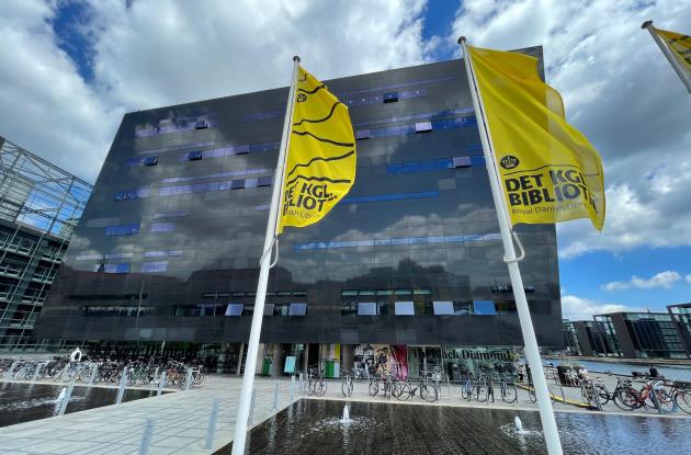 Yellow Tour de France flag in front of the Black Diamond