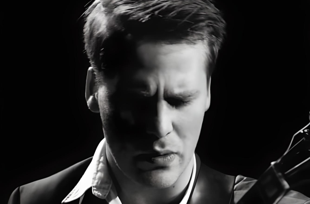 Portrætbillede af Casper Christensen