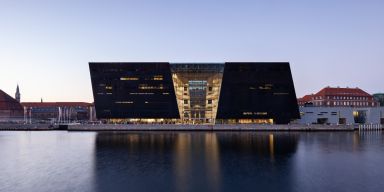 Den Sorte Diamant, København. Aftenbillede over kanalen
