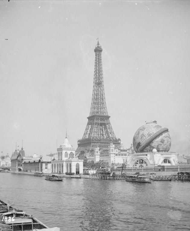 Eiffel Tower and globe, Paris World Exhibition 1900