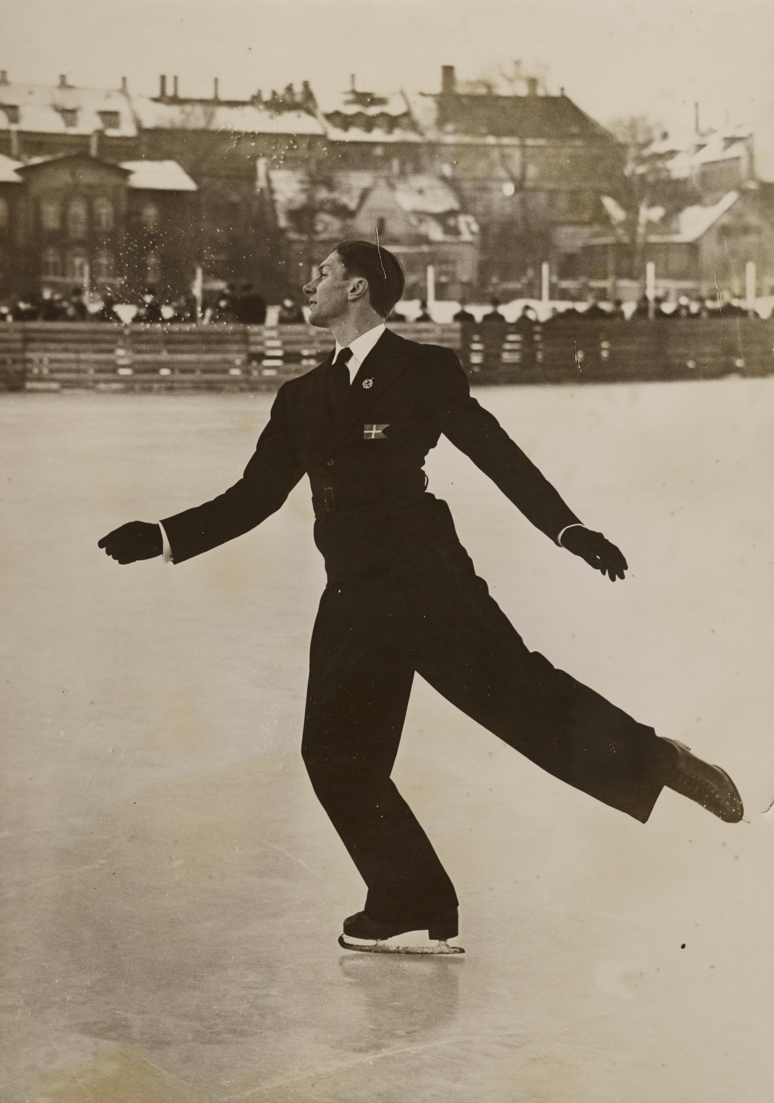 Skøjteløber på isen.