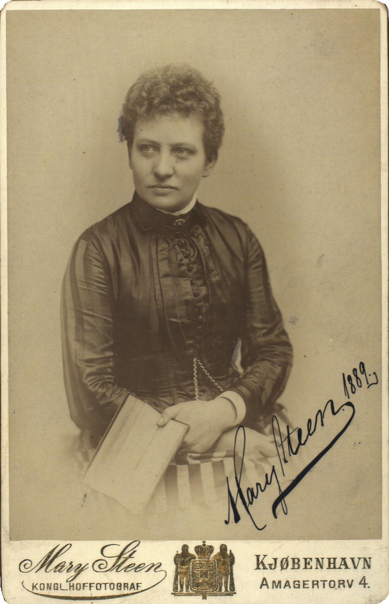 Mary Steen photograph