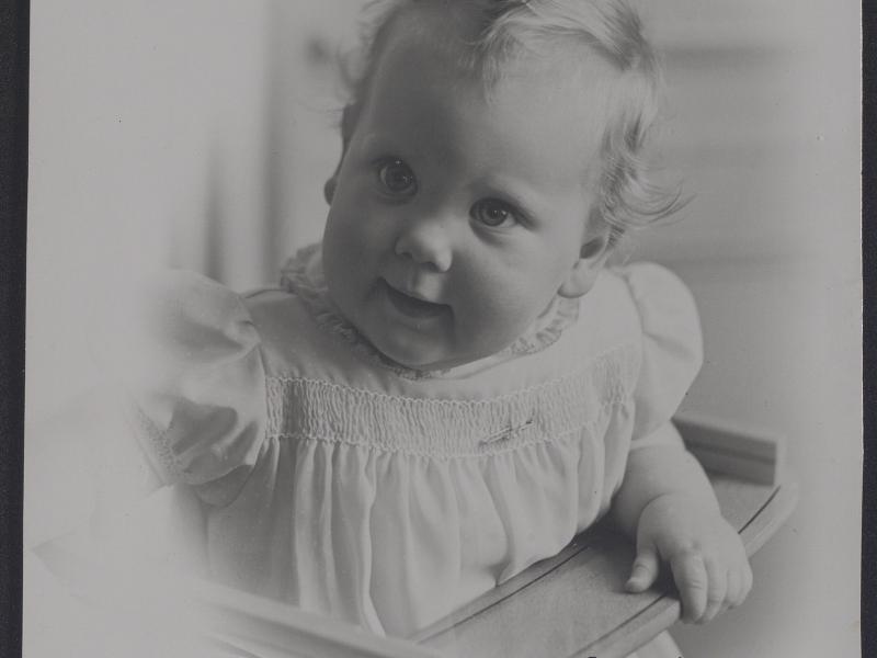 Dronning Margrethe II som 1-årig.