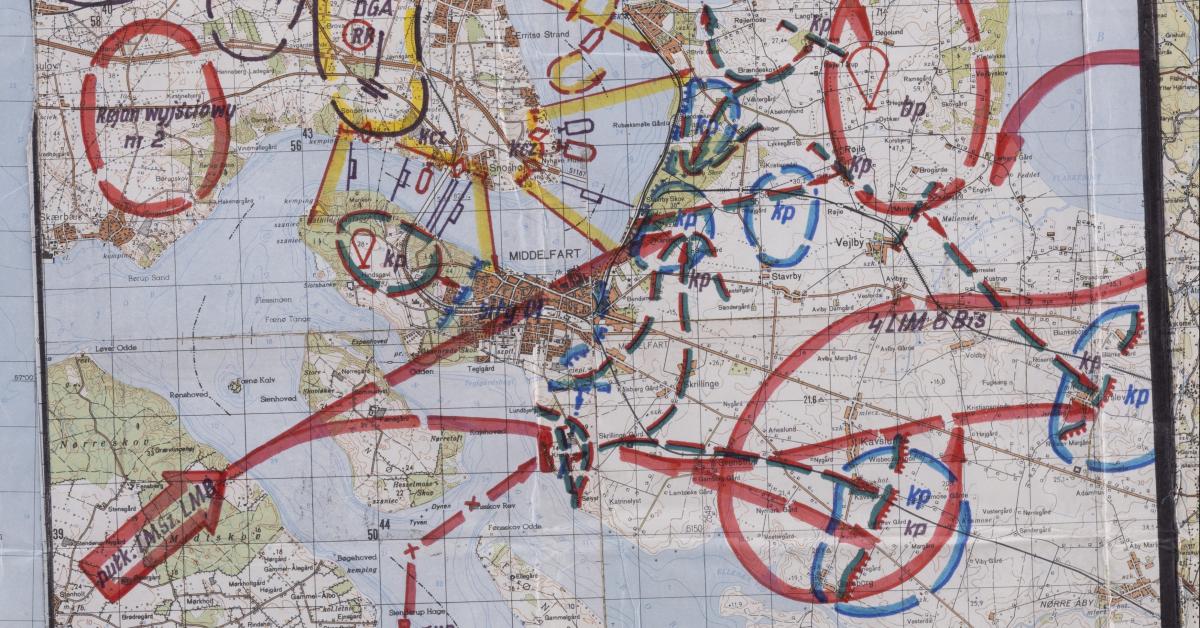 Kort over Middelfart med røde, gule og blå markeringer.